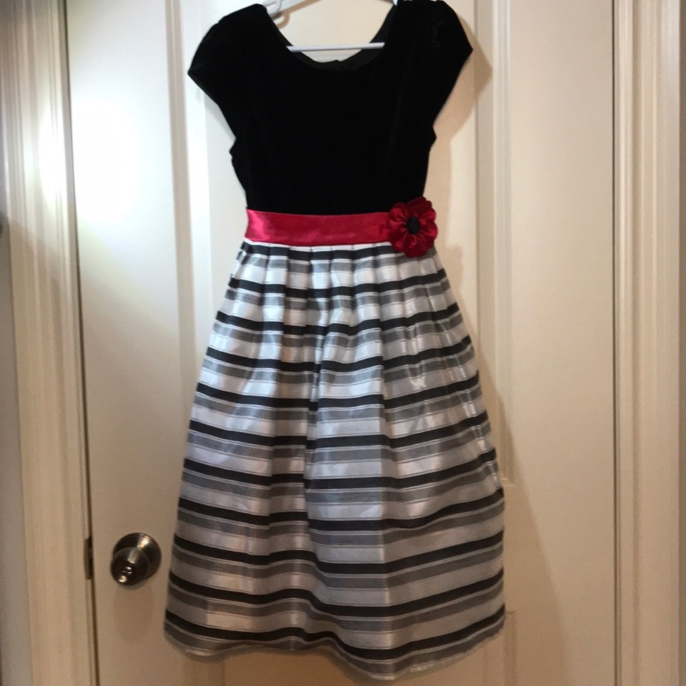 Jona Michelle Christmas dress